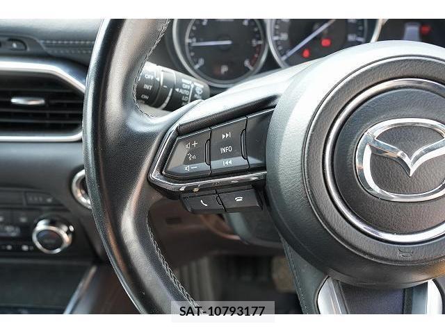 Mazda CX-8 2018-05 8363376-11