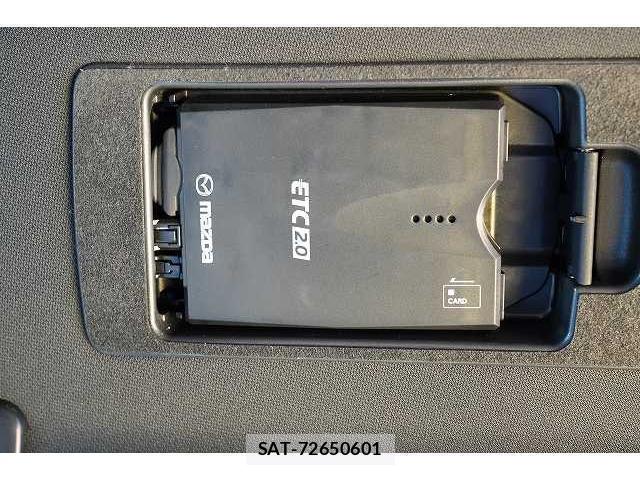 Mazda CX-8 2017-11 8363378-11