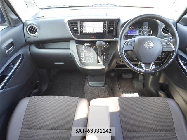 Nissan DAYZ ROOX 2017-09 8362321-4