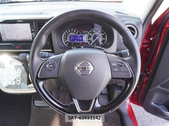 Nissan DAYZ ROOX 2017-09 8362321-5
