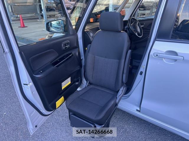 Nissan DAYZ ROOX 2017-10 8363484-13
