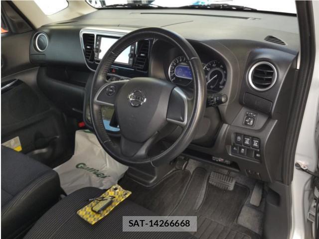 Nissan DAYZ ROOX 2017-10 8363484-2