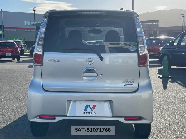 Nissan DAYZ 2013-08 8360600-15