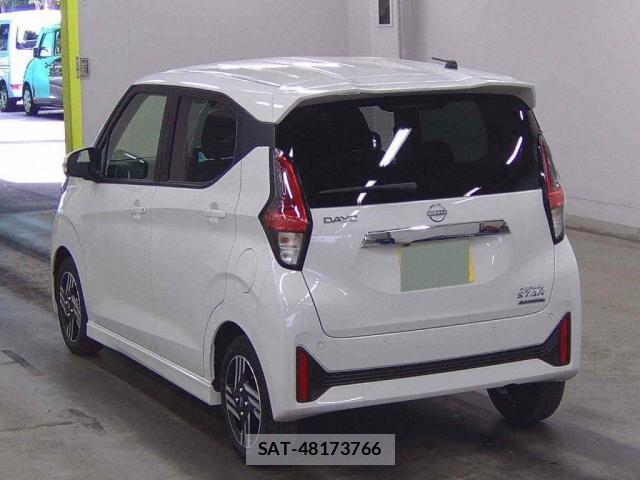 Nissan DAYZ 2025-12 8361127-1