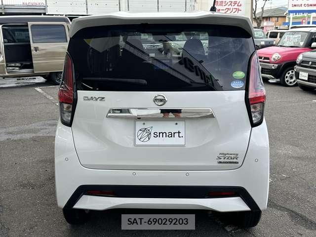 Nissan DAYZ 2020-06 8362450-1