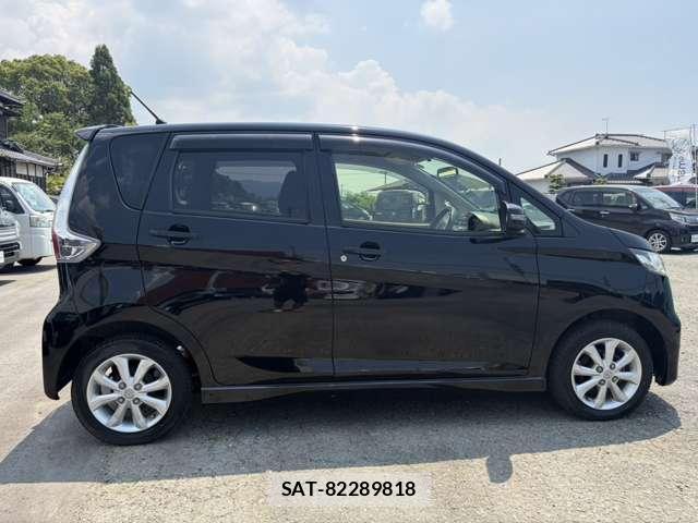Nissan DAYZ 2015-02 8363534-10