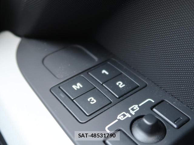 Land Rover DEFENDER 2024-03 8361650-14