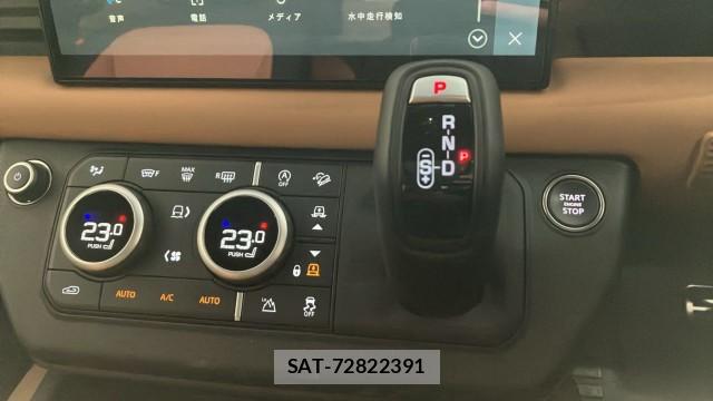 Land Rover DEFENDER 2023-01 8362259-13