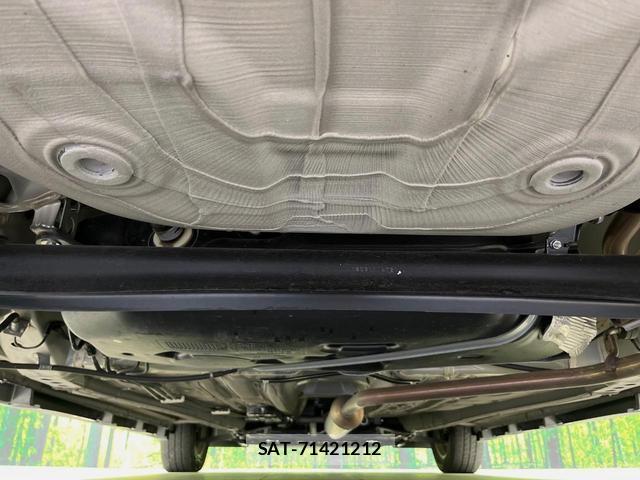 Mitsubishi DELICA 2016-03 8360520-18