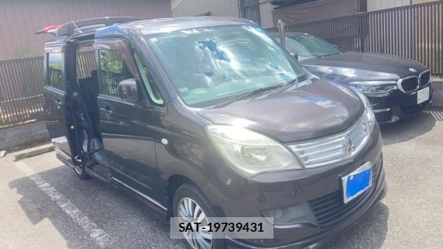 Mitsubishi DELICA 2011-10 8363358-1