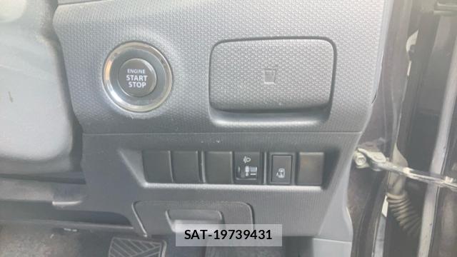 Mitsubishi DELICA 2011-10 8363358-14