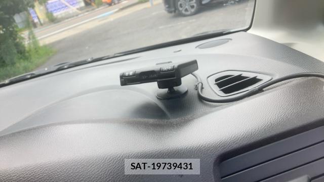 Mitsubishi DELICA 2011-10 8363358-18