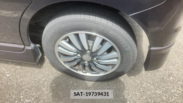 Mitsubishi DELICA 2011-10 8363358-3
