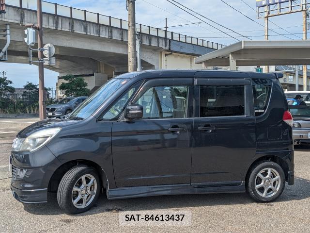 Mitsubishi DELICA 2012-07 8363694-16