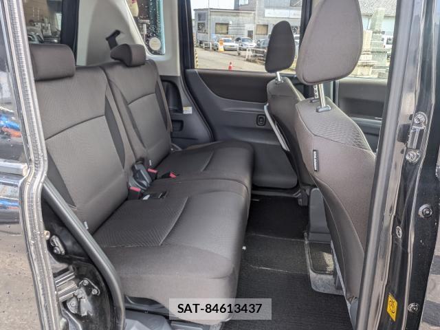 Mitsubishi DELICA 2012-07 8363694-6