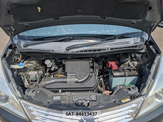 Mitsubishi DELICA 2012-07 8363694-7