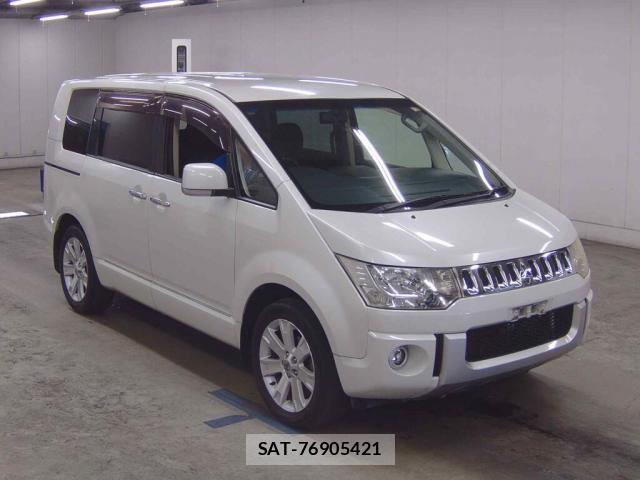 Mitsubishi DELICA 2013-07 8360756-0