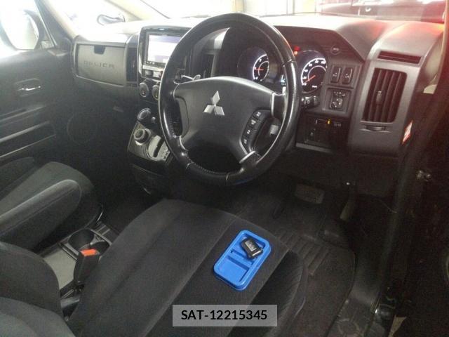 Mitsubishi DELICA 2016-03 8360763-2