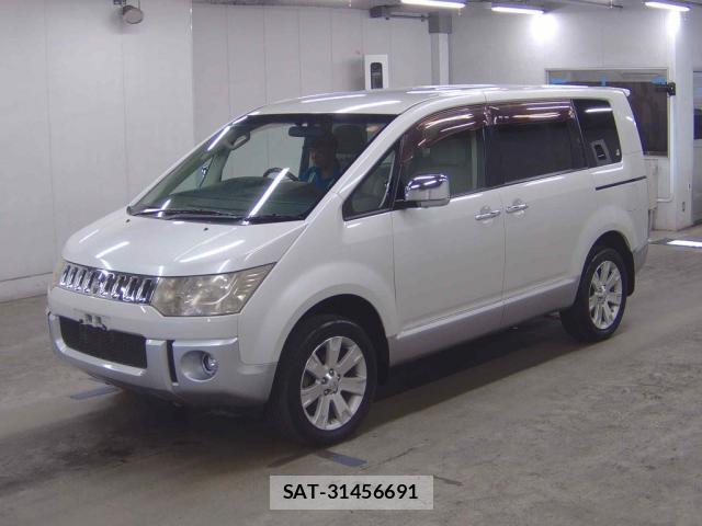 Mitsubishi DELICA 2011-09 8360784-3
