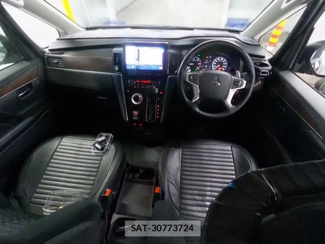 Mitsubishi DELICA 2022-03 8361271-2
