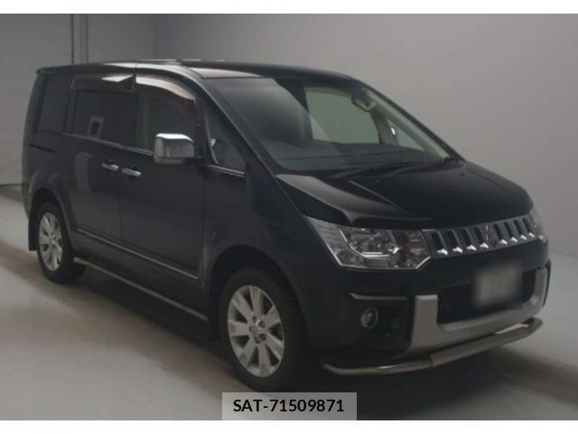 Mitsubishi DELICA 2016-11 8361315-0