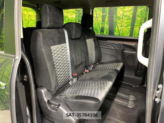 Mitsubishi DELICA 2022-12 8361522-10