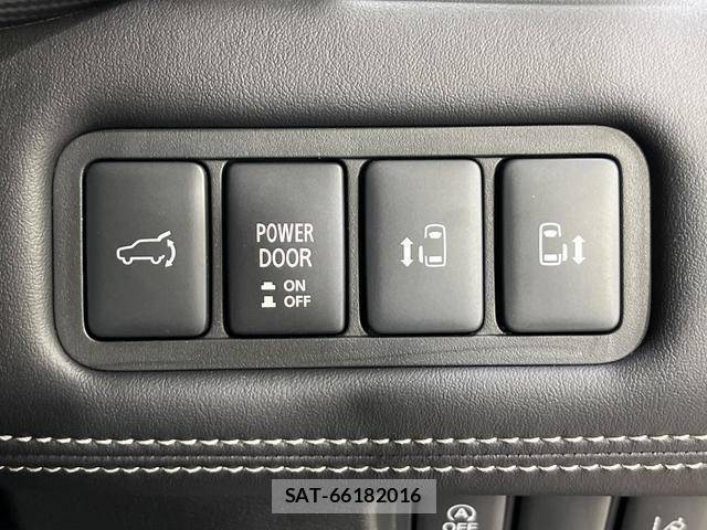 Mitsubishi DELICA 2025-04 8361878-4