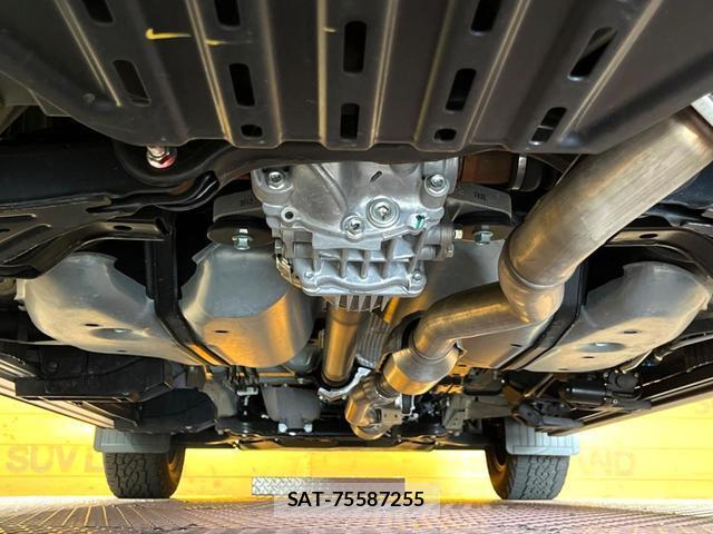 Mitsubishi DELICA 2024-04 8361917-19