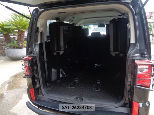 Mitsubishi DELICA 2021 8362048-11