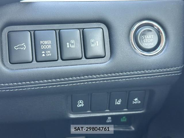 Mitsubishi DELICA 2019-03 8362478-4
