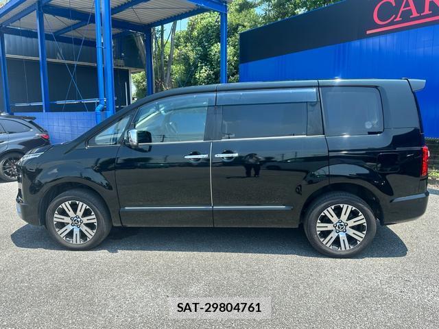 Mitsubishi DELICA 2019-03 8362478-7