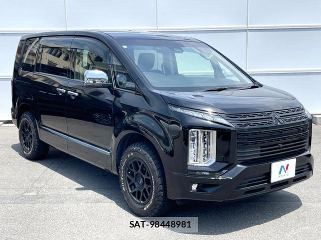 Mitsubishi DELICA 2021-08 8362557-6