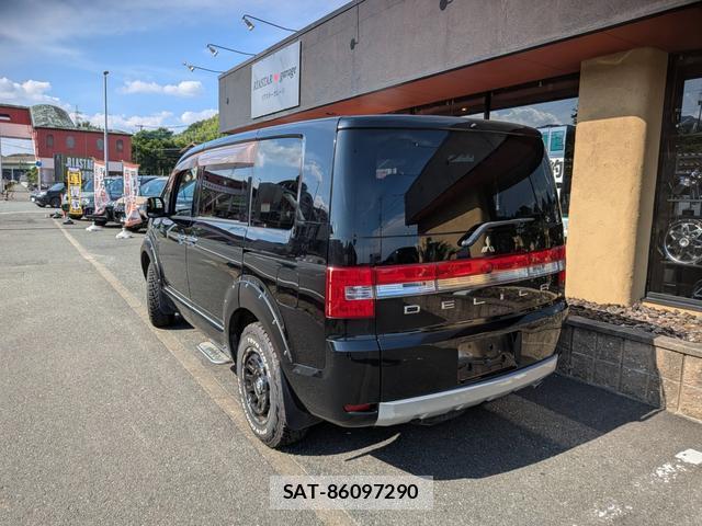 Mitsubishi DELICA 2011-06 8362666-4