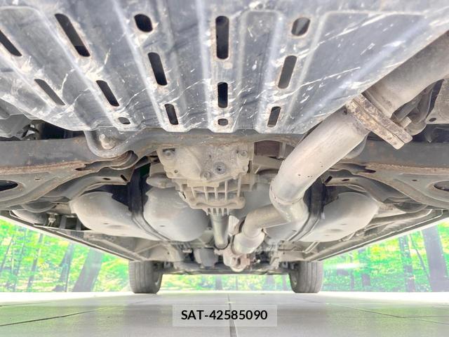 Mitsubishi DELICA 2022-12 8362867-18