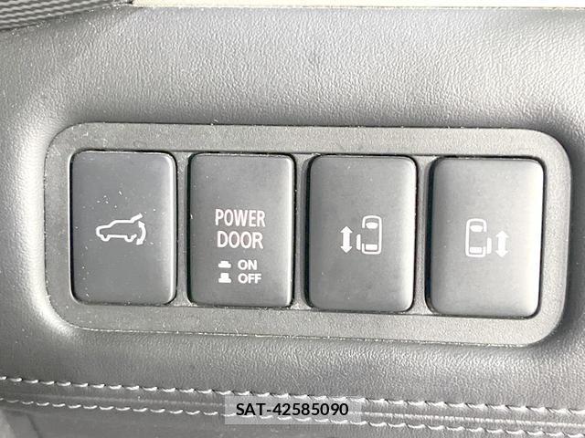 Mitsubishi DELICA 2022-12 8362867-2