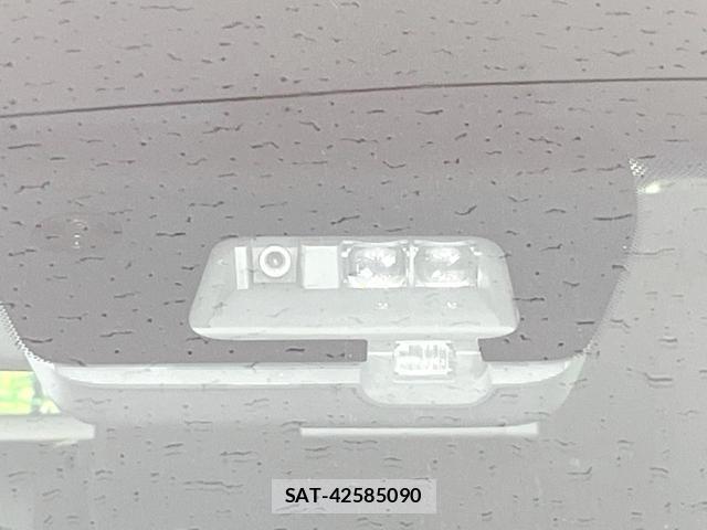 Mitsubishi DELICA 2022-12 8362867-5