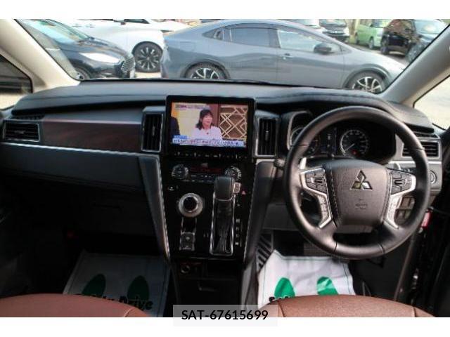 Mitsubishi DELICA 2022-07 8363122-2