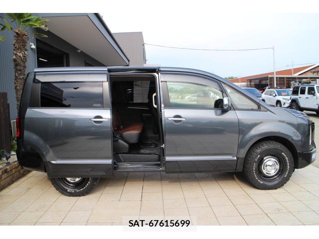 Mitsubishi DELICA 2022-07 8363122-8