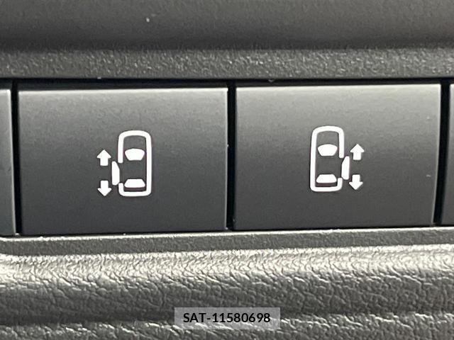 Mitsubishi DELICA MINI 2026-04 8361867-4