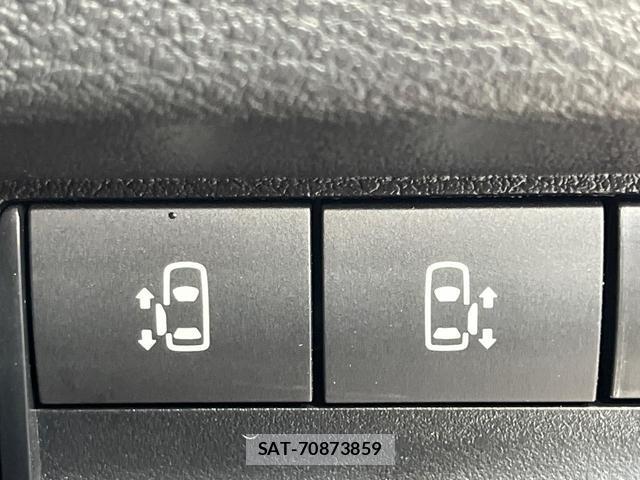 Mitsubishi DELICA MINI 2023-07 8362766-4