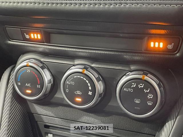 Mazda DEMIO 2018-04 8360892-5