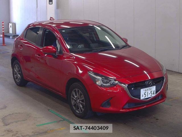 Mazda DEMIO 2018-01 8361408-0