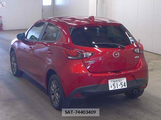 Mazda DEMIO 2018-01 8361408-1