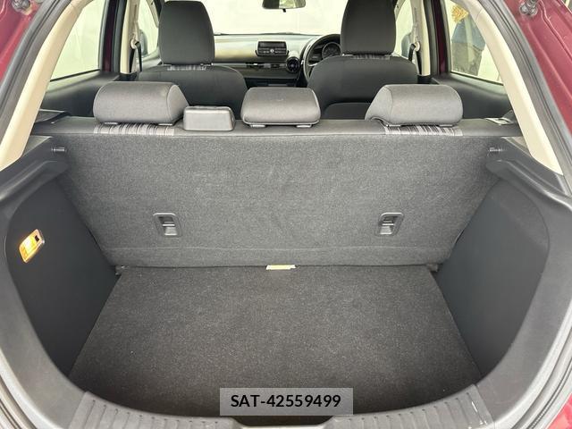 Mazda DEMIO 2018-03 8362362-12