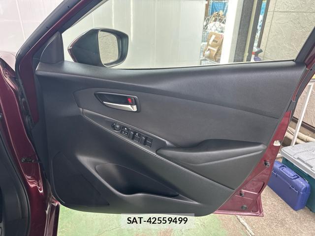 Mazda DEMIO 2018-03 8362362-13