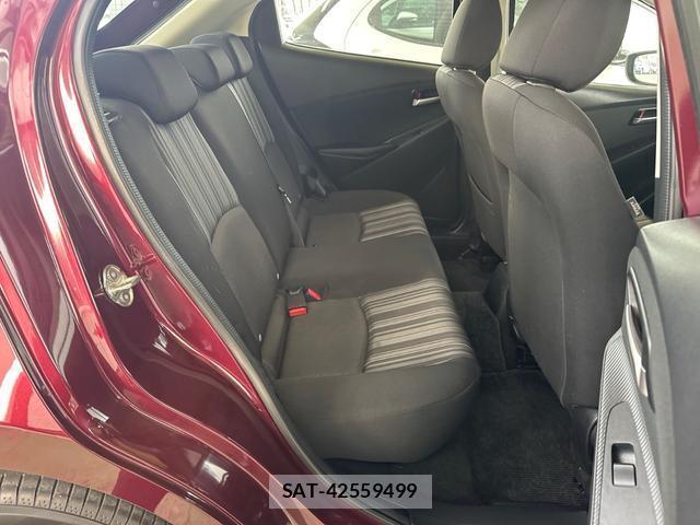 Mazda DEMIO 2018-03 8362362-9