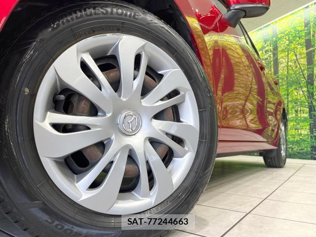 Mazda DEMIO 2017-11 8363209-12