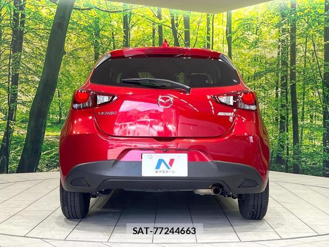 Mazda DEMIO 2017-11 8363209-14