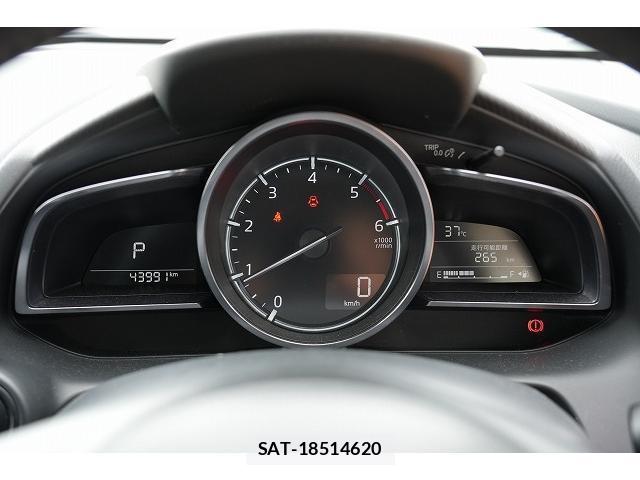 Mazda DEMIO 2017-04 8363396-18