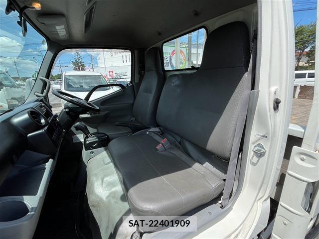 Hino DUTRO 2014-08 8362012-16